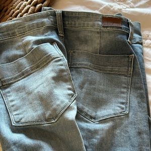 JUDY BLUE FLARE JEANS